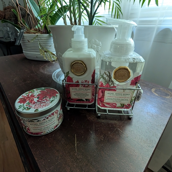 Michel Design Works Other - Christmas Beauty Set